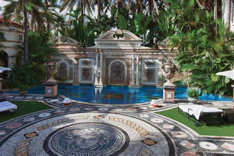 versace vill|where did gianni versace live.